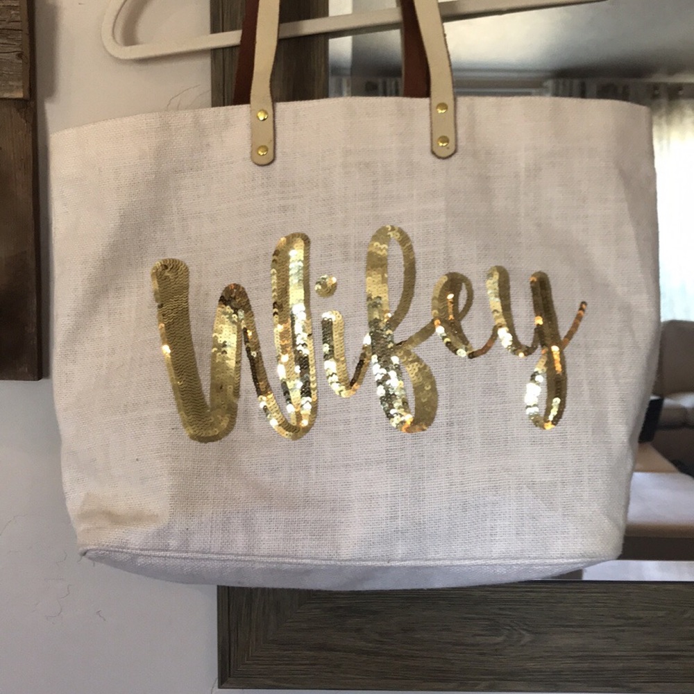 Large MudPie Wifey tote